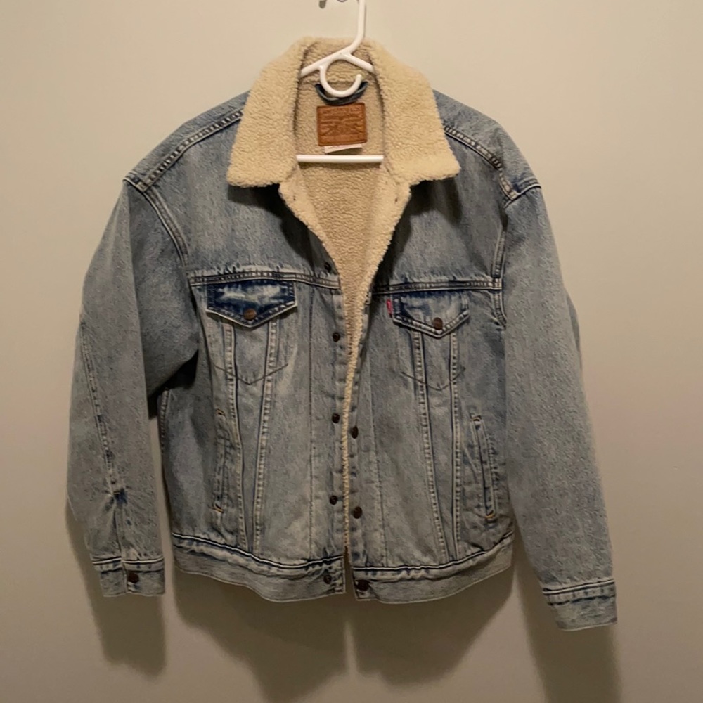 Levi’s Sherpa lined denim jacket